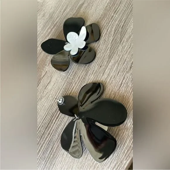 Statement flower earrings M321 - Picture 4 of 4